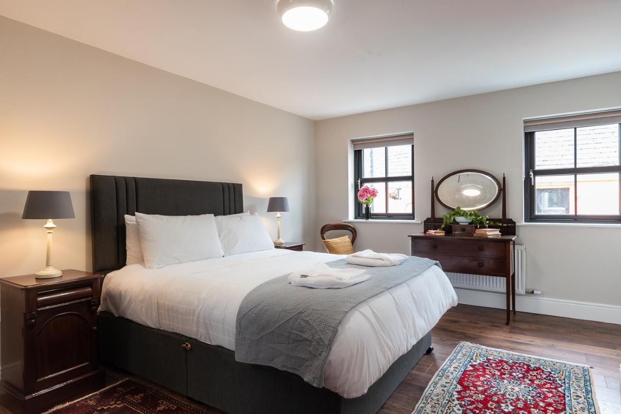 Bridge Street Townhouse Bed & Breakfast เคนแมร์ ภายนอก รูปภาพ