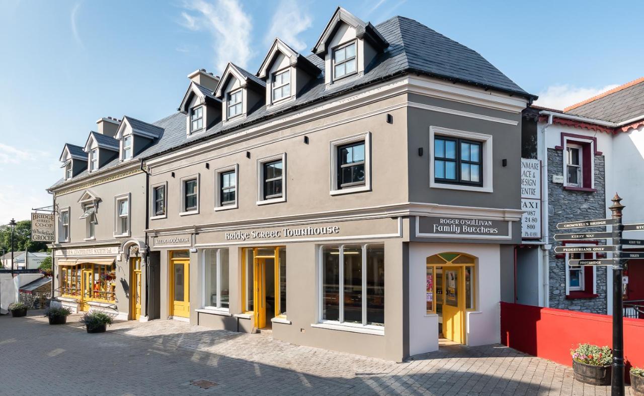 Bridge Street Townhouse Bed & Breakfast เคนแมร์ ภายนอก รูปภาพ
