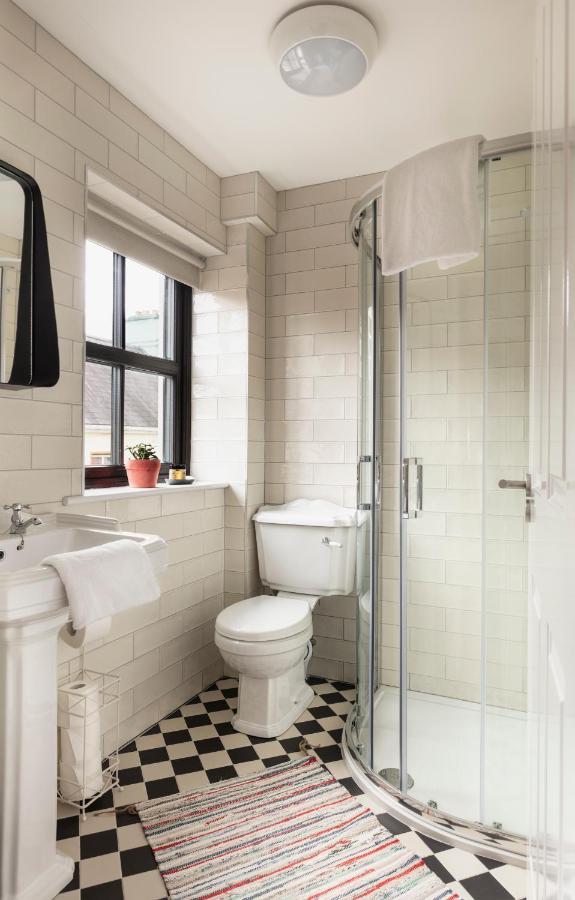 Bridge Street Townhouse Bed & Breakfast เคนแมร์ ภายนอก รูปภาพ